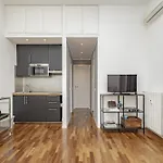 Xenia - Cozy Luminous Flat Near Navigli