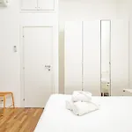 アパート Xenia - Cozy Luminous Flat Near Navigli