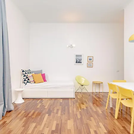 Lejlighed Xenia - Cozy Luminous Flat Near Navigli *