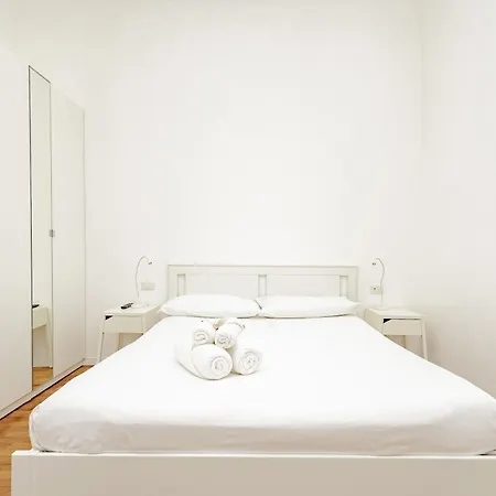 Xenia - Cozy Luminous Flat Near Navigli Lejlighed